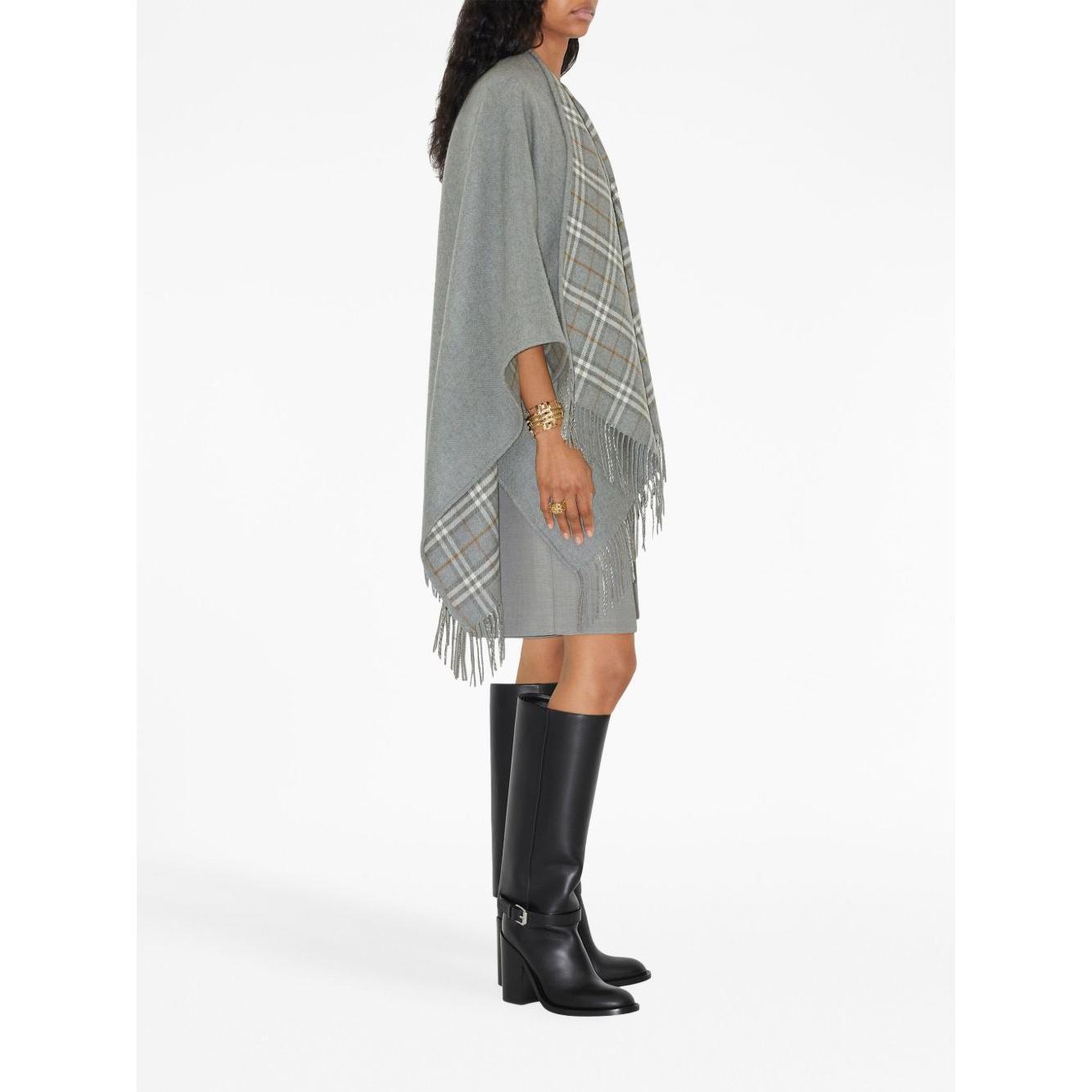 Burberry Vintage Check Reversible Wool Cape 8071675A1345-AI25