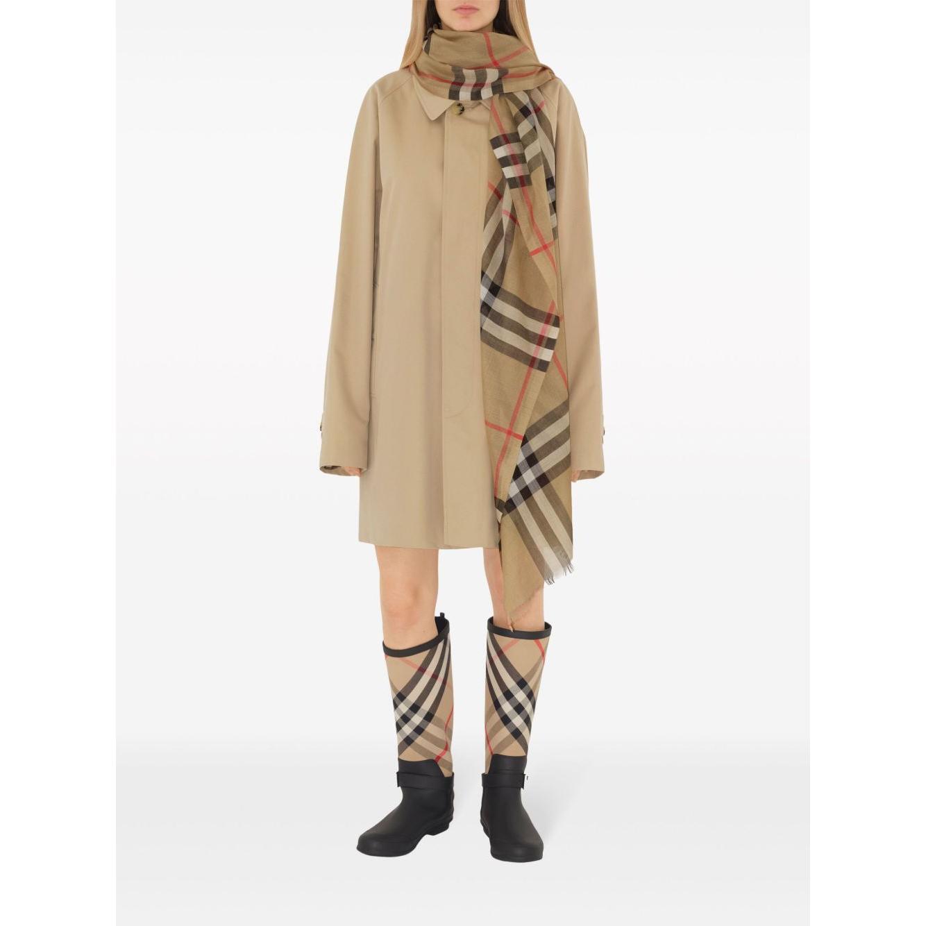Burberry Check wool and silk scarf 8078779DA7026-AI25
