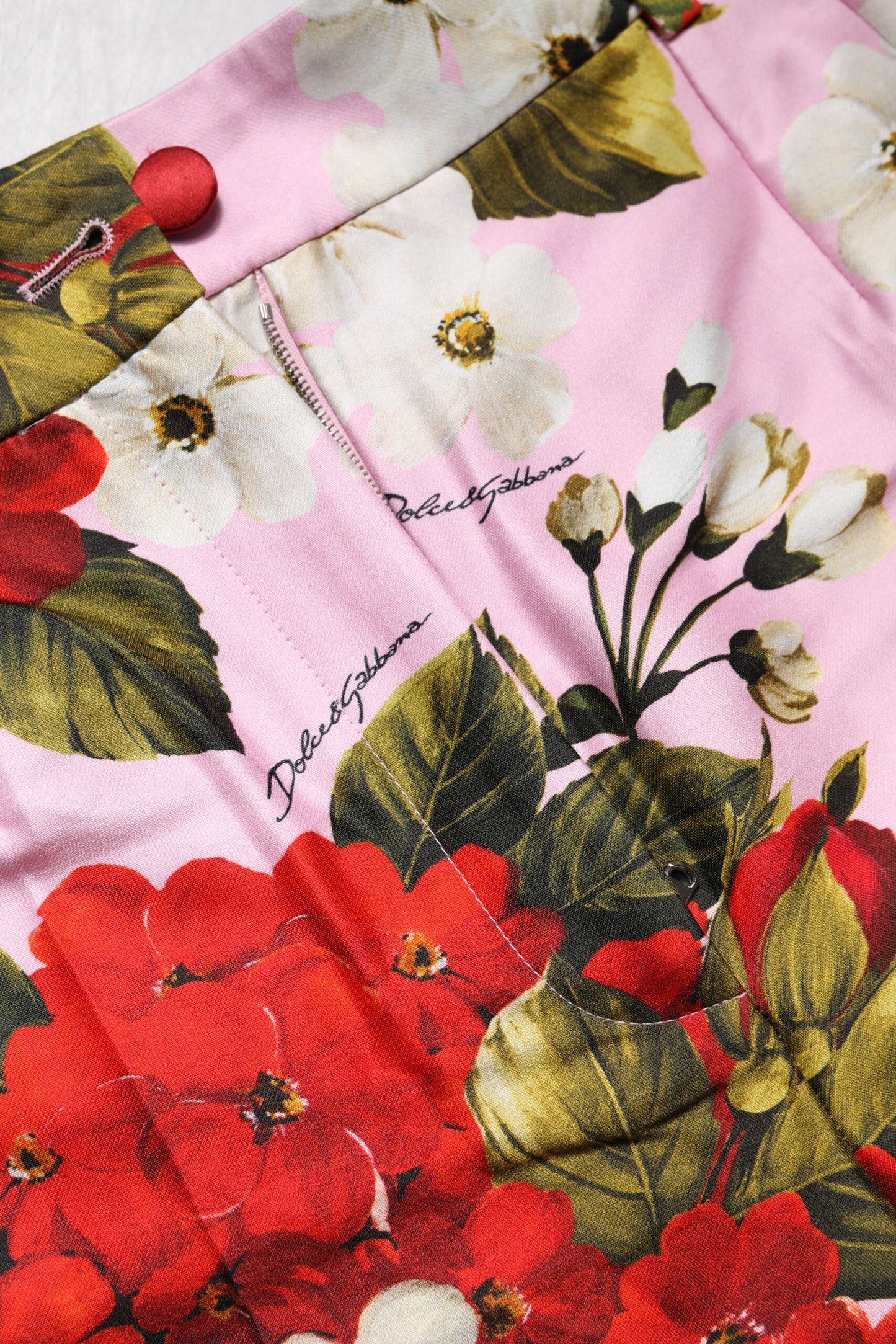 Dolce & Gabbana Pink Floral Print High Waist Hotpants Short Dolce & Gabbana Thistle