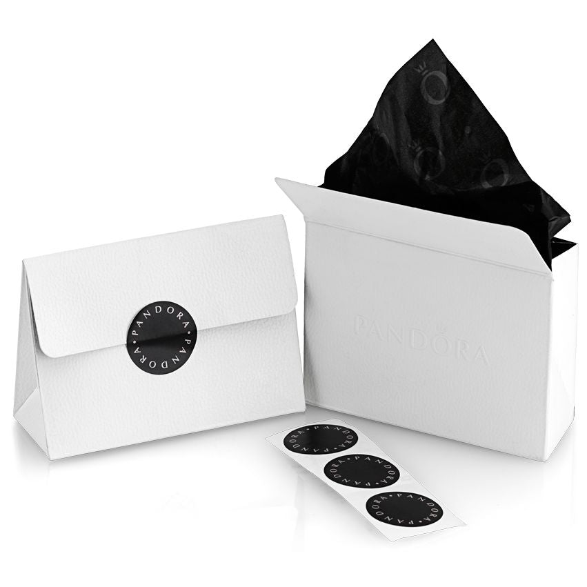 Official packaging for PANDORA Mod. 790071C00 with branded black and white design.