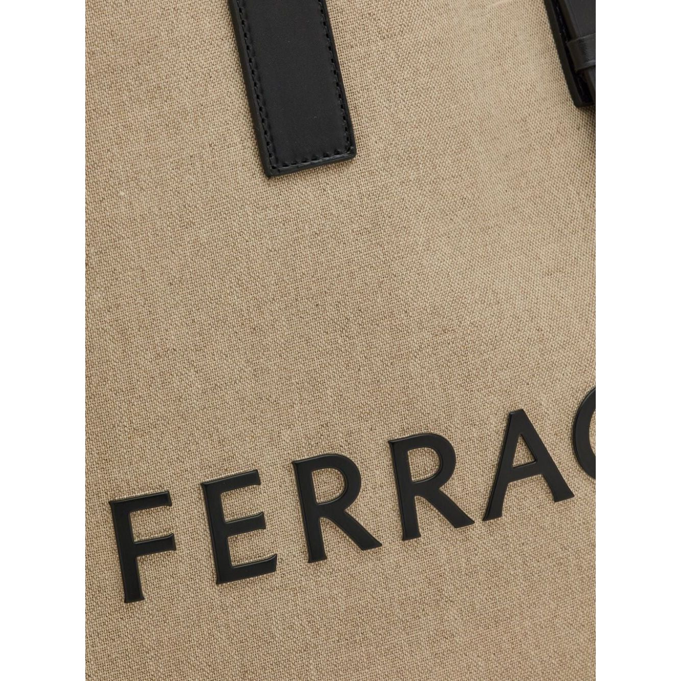 Ferragamo logo-embossed leather tote bag 241298764873001-AI23