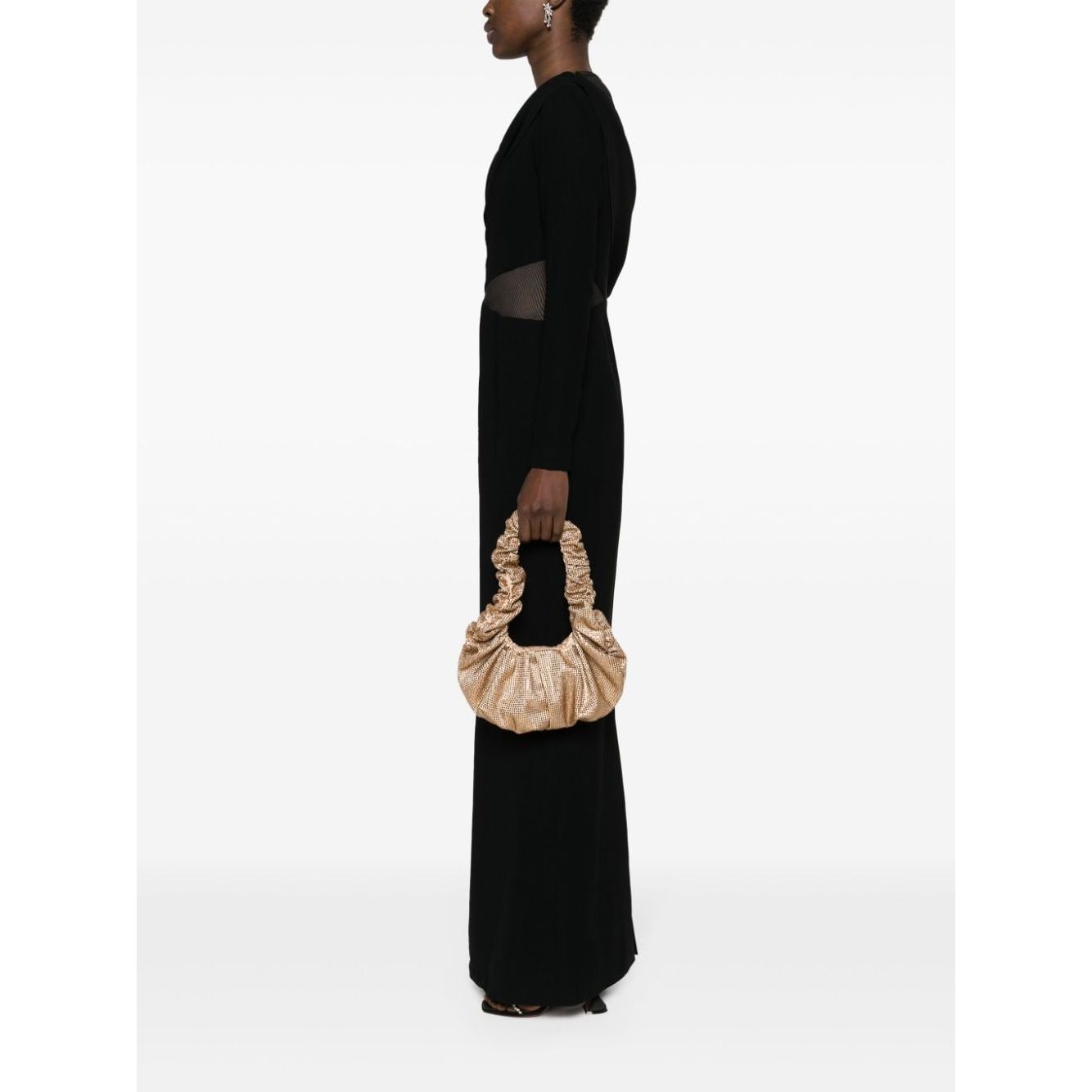 Front view with bag zipped and handles upright.