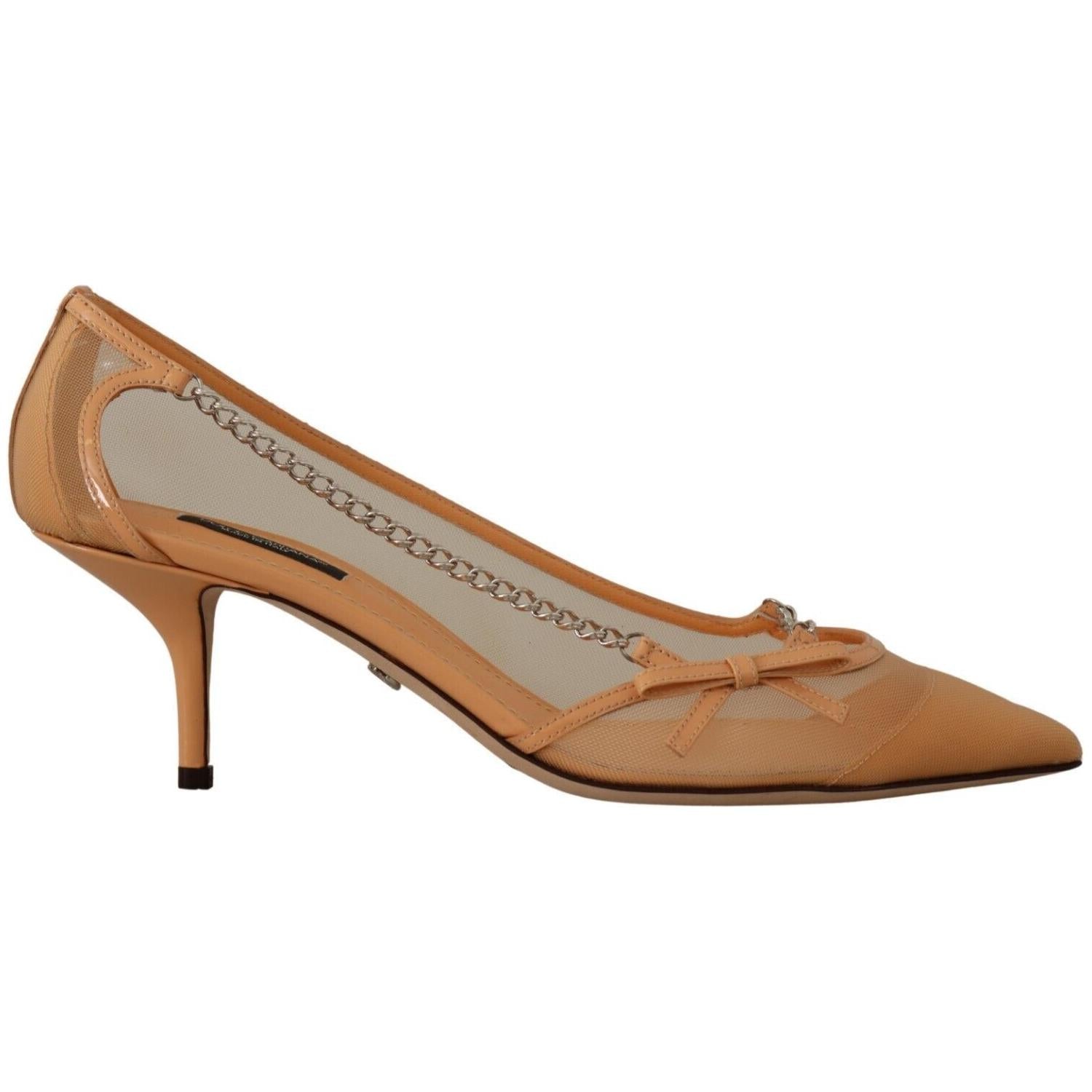 حذاء شبكي أنيق باللون البيج من دولتشي آند غابانا مع سلاسل فضية