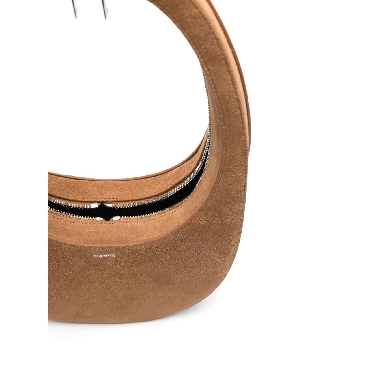 Front view with bag zipped and handles upright.