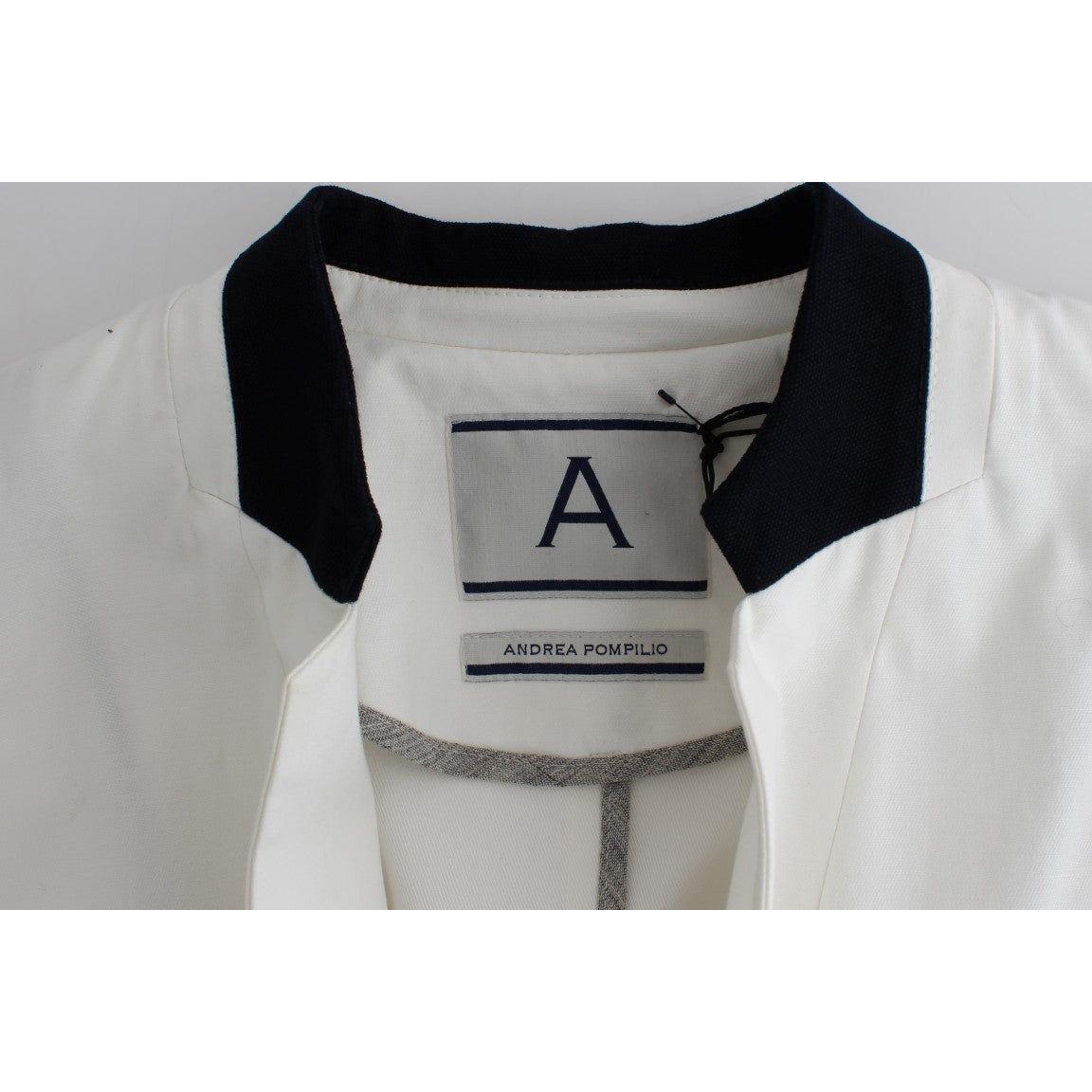 سترة أنيقة من مزيج القطن باللون الأبيض من أندريا بومبيليو