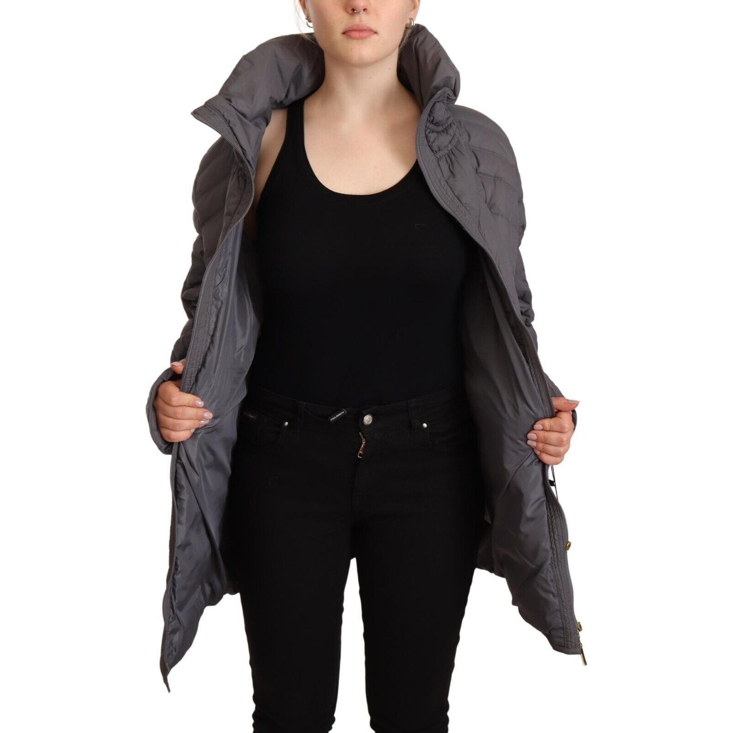 سترة روكوباروكو الأنيقة الطويلة المبطنة مع رقعة الشعار