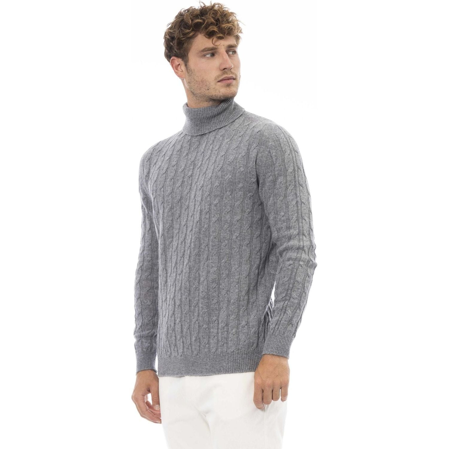 سترات ألفا ستوديو 