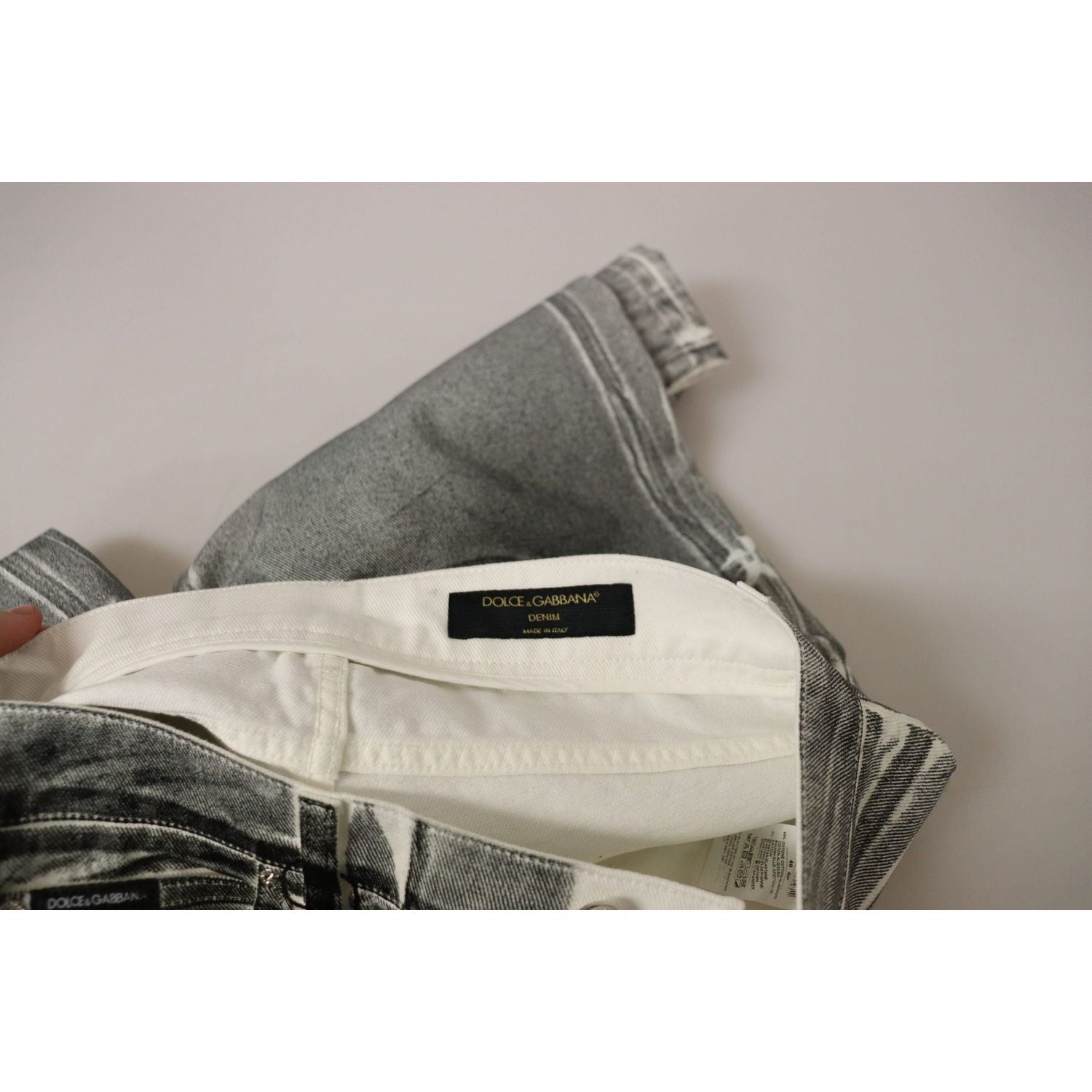 بنطلون جينز رمادي بخصر مرتفع من دولتشي آند غابانا