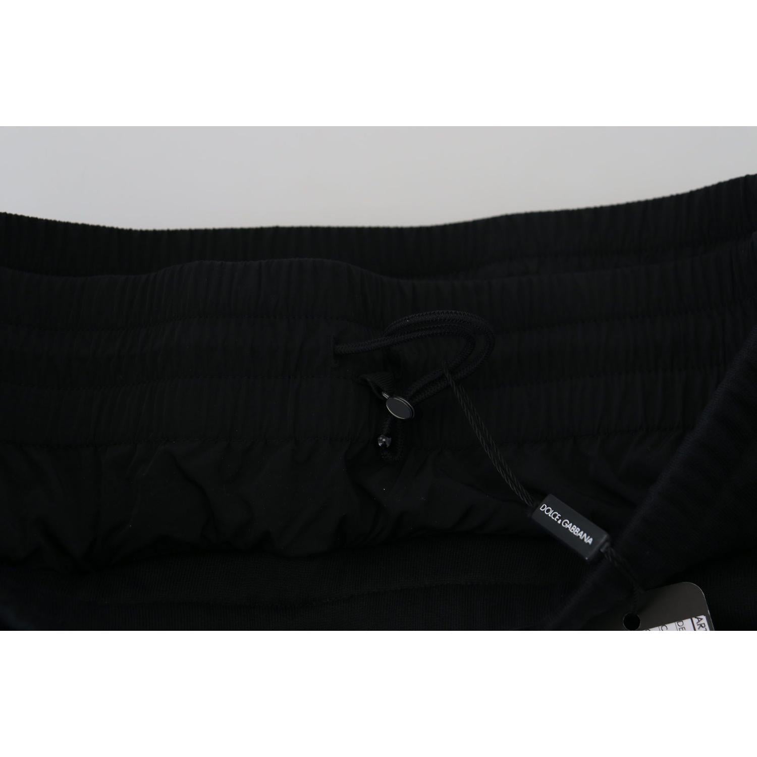 دولتشي آند غابانا ارتقِ بصيفك: شورت برمودا أسود كلاسيكي
