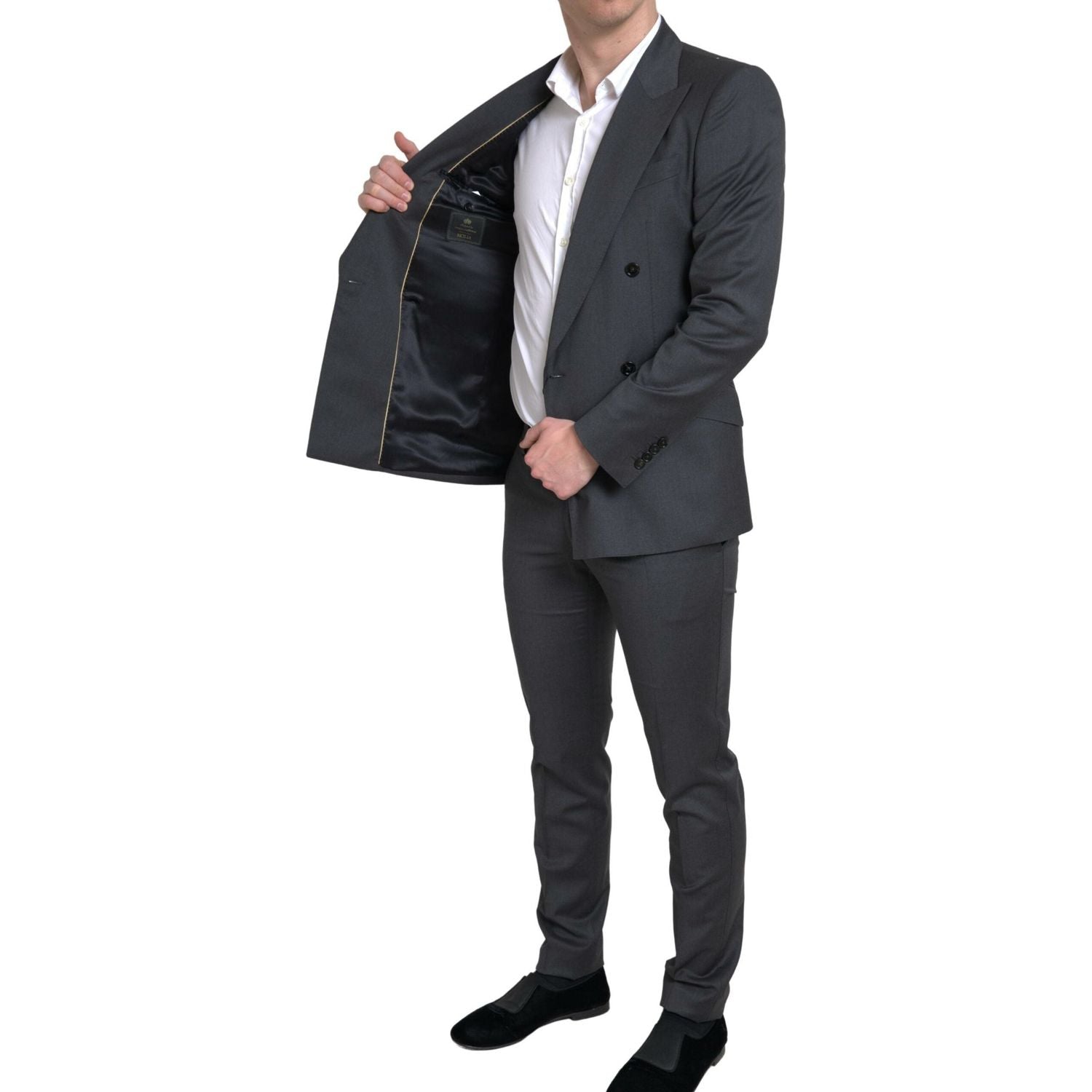 بدلة دولتشي آند غابانا رمادية أنيقة بقصّة Slim Fit مزدوجة الصدر