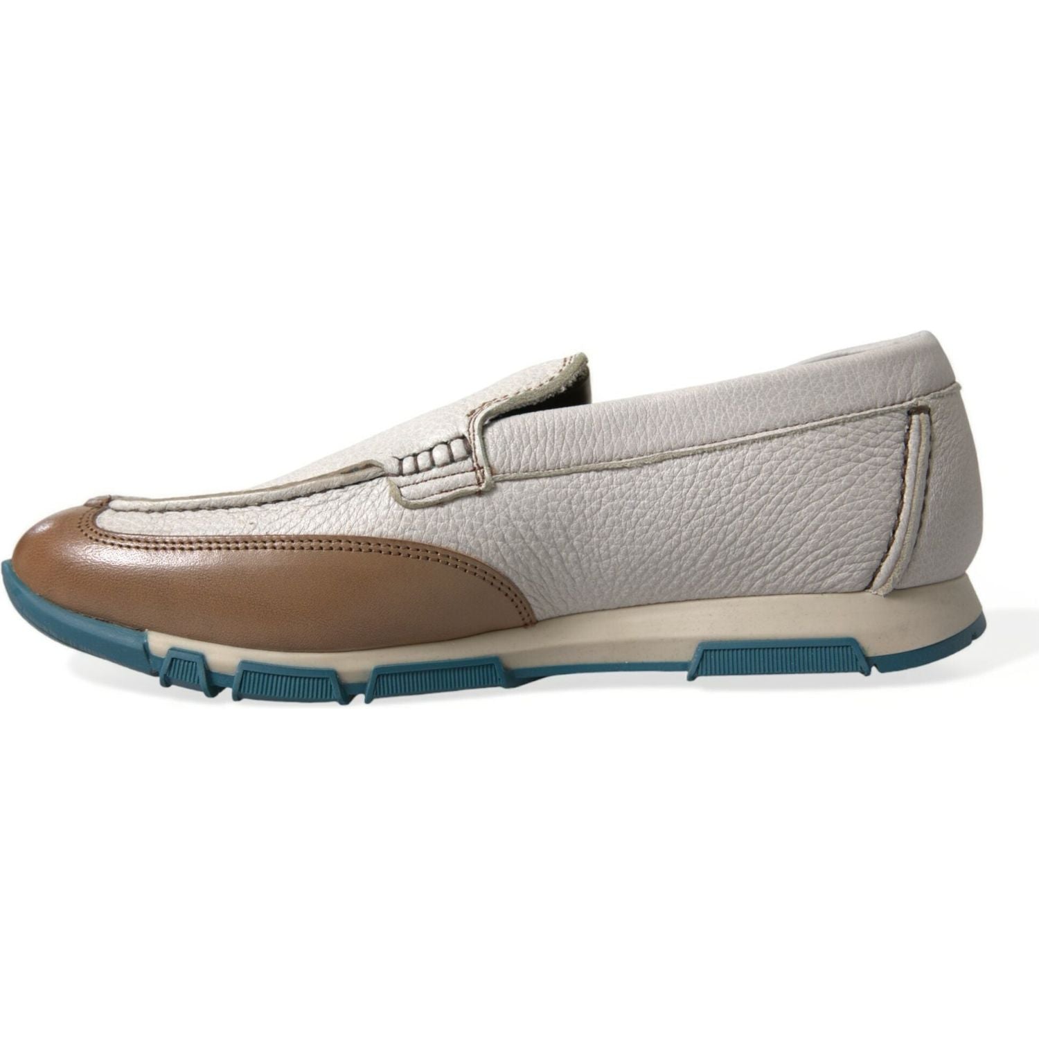 حذاء دولتشي آند غابانا الأنيق المصنوع من جلد الغزال باللون الأبيض