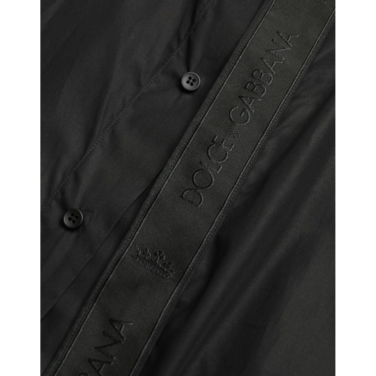 قميص دولتشي آند غابانا الأنيق ذو المقاس الضيق باللون الأسود