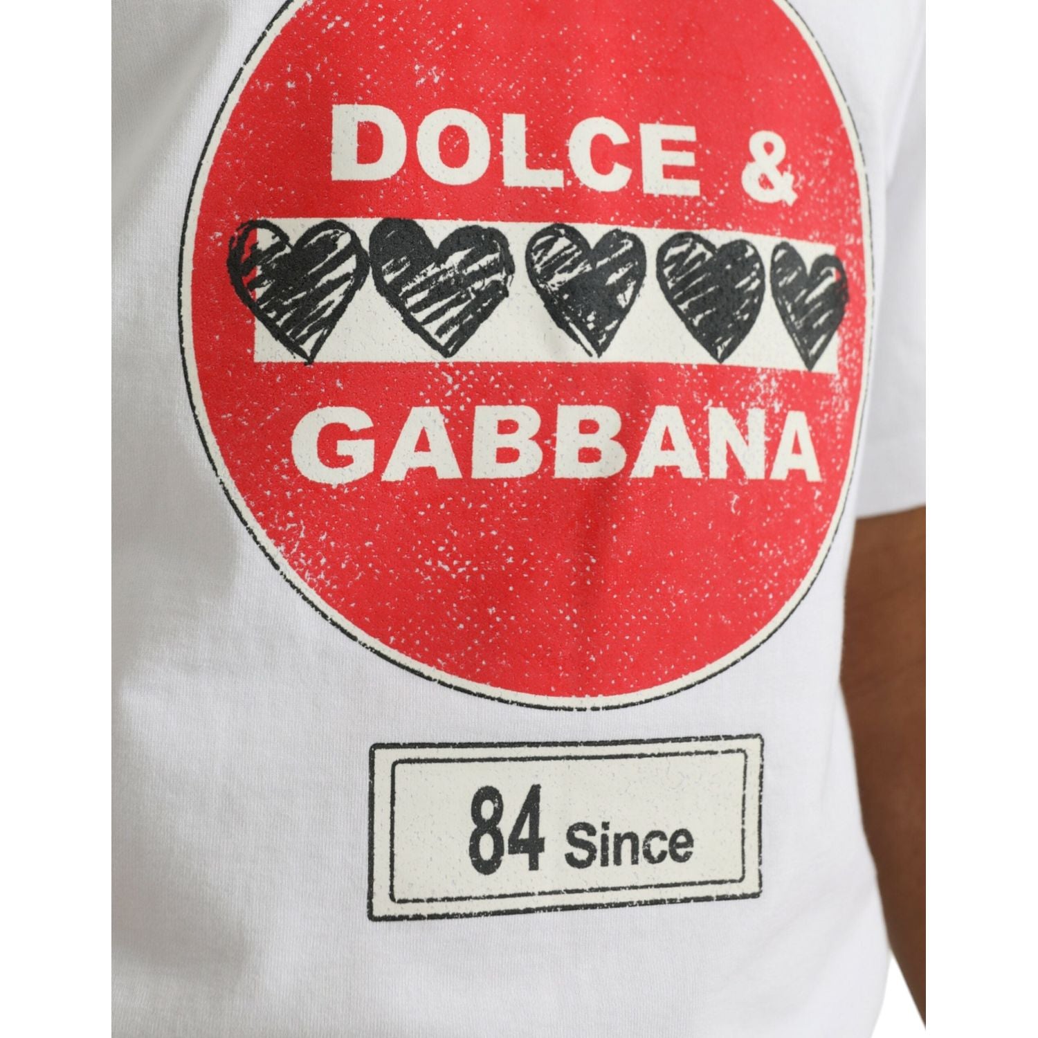 تي شيرت Dolce &amp; Gabbana أبيض من القطن بياقة دائرية وأكمام قصيرة بطبعة قلب