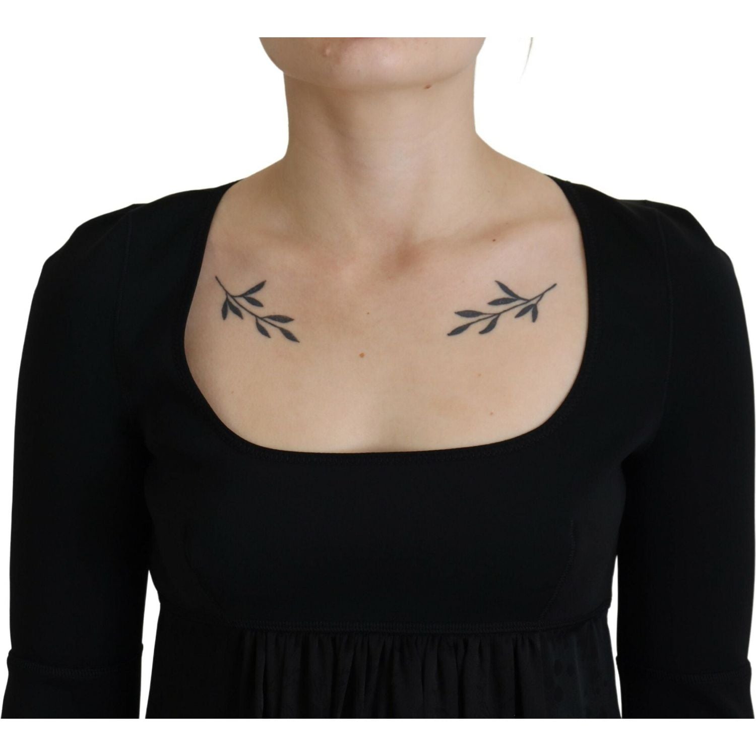 فستان Dsquared² أسود من الأسيتات بأكمام قصيرة وقصة A