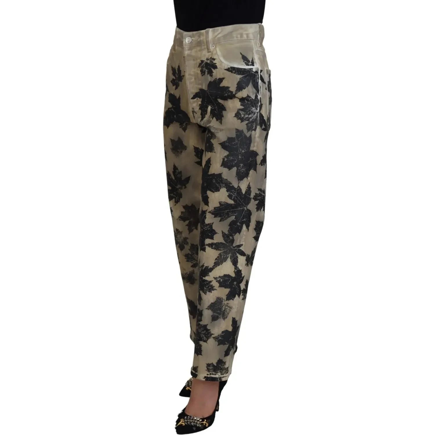 بنطلون جينز من القطن بقصة خصر مرتفع من Dsquared² باللون البيج وطبعات أوراق الشجر من بوسطن