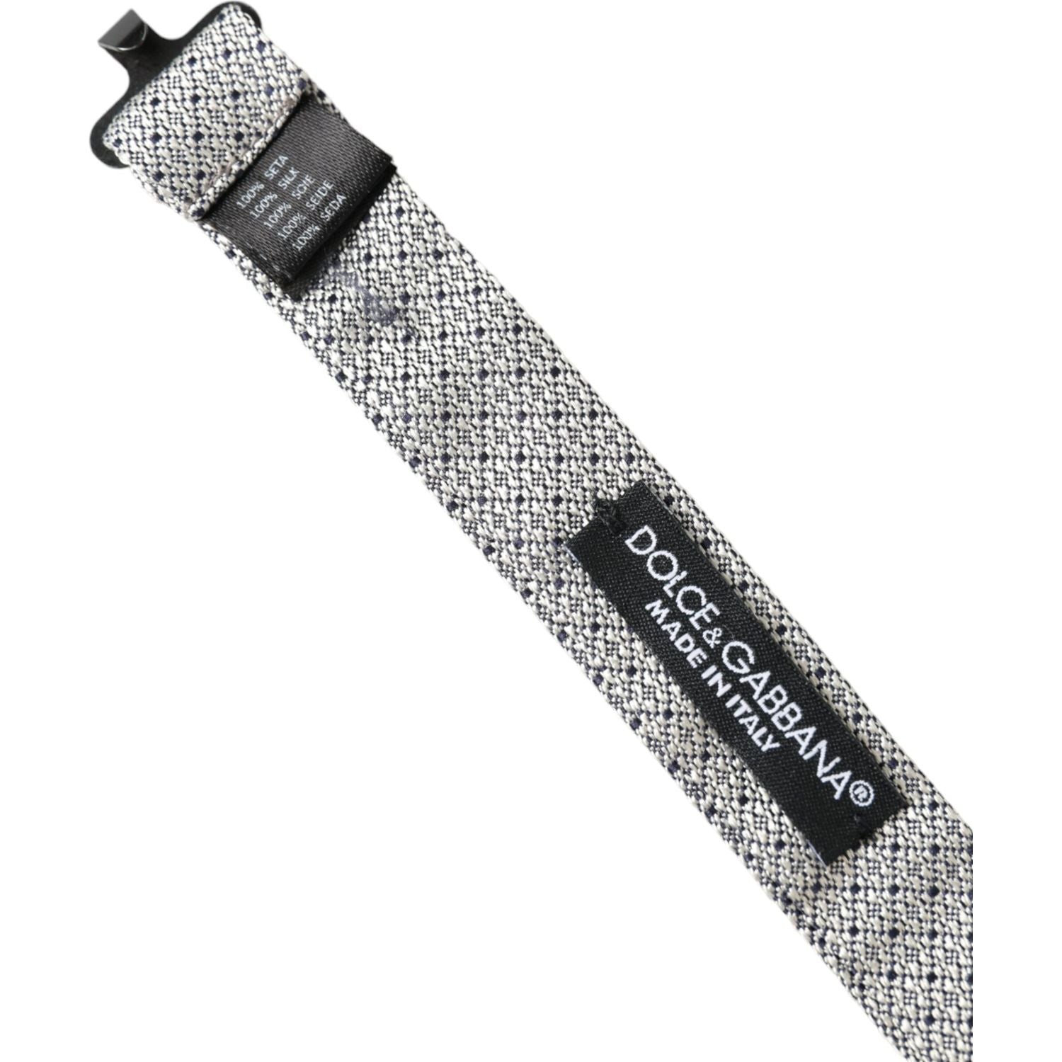 ربطة عنق رجالية من دولتشي آند غابانا مصنوعة من الحرير باللون الرمادي وقابلة للتعديل
