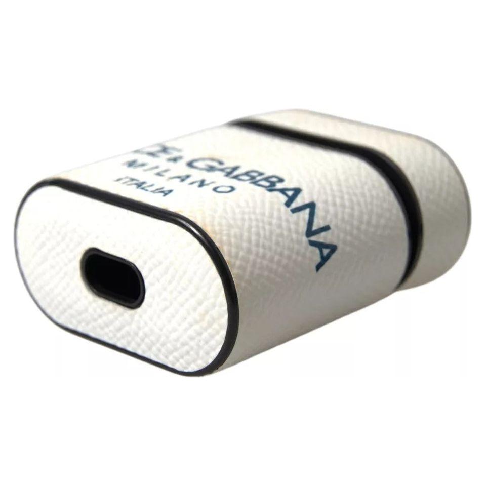 حافظة سماعات Airpods من دولتشي آند غابانا مصنوعة من جلد العجل باللون الأبيض والأزرق بطبعة شعار