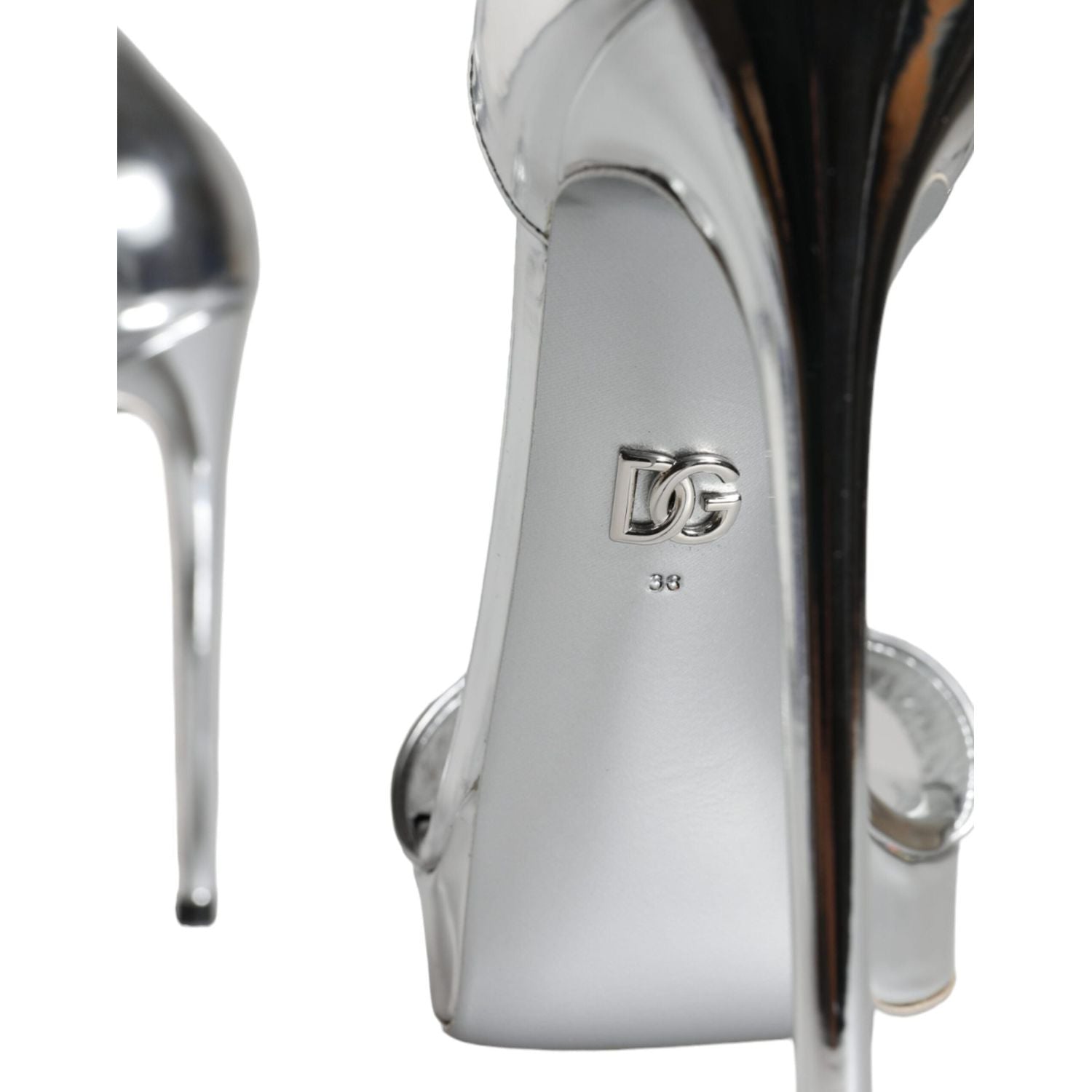 حذاء KEIRA فضي بكعب عالٍ وحزام للكاحل من Dolce &amp; Gabbana