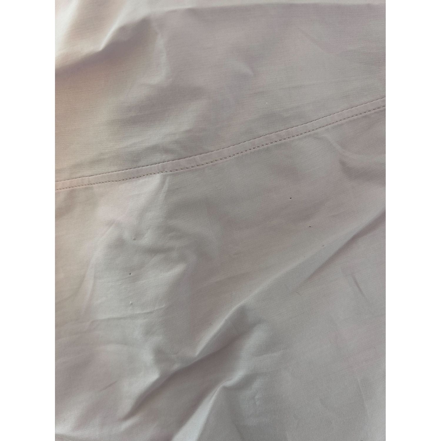 قميص دولتشي آند غابانا الأنيق ذو المقاس النحيف باللون الوردي