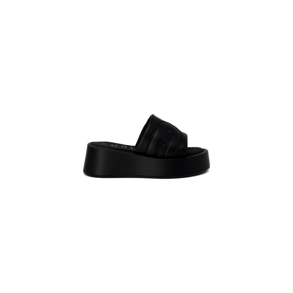 Furla Black Leather Slipper FU-14203800009-EU39/US9