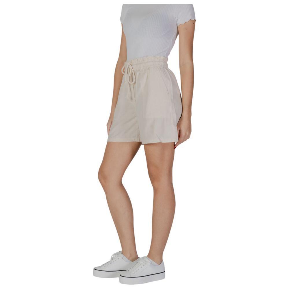 B.Young Beige Cotton Short