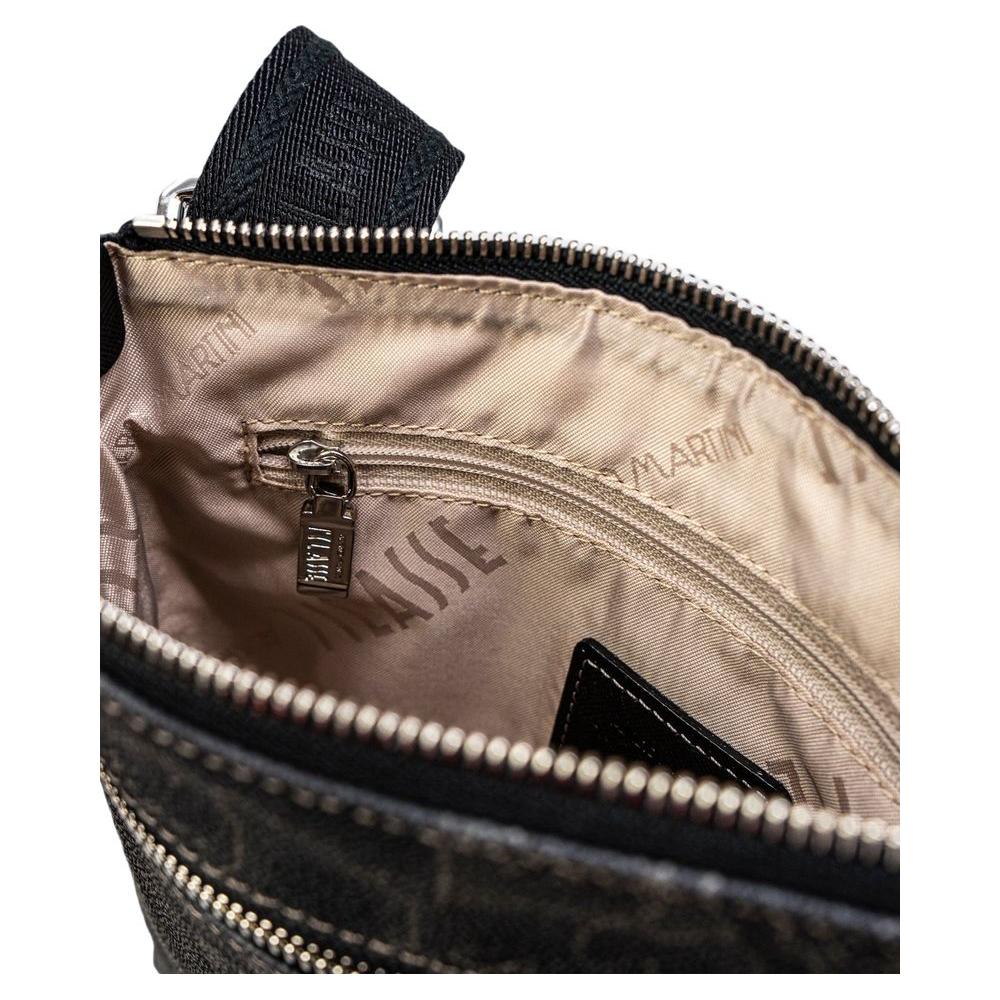Front view with bag zipped and handles upright.