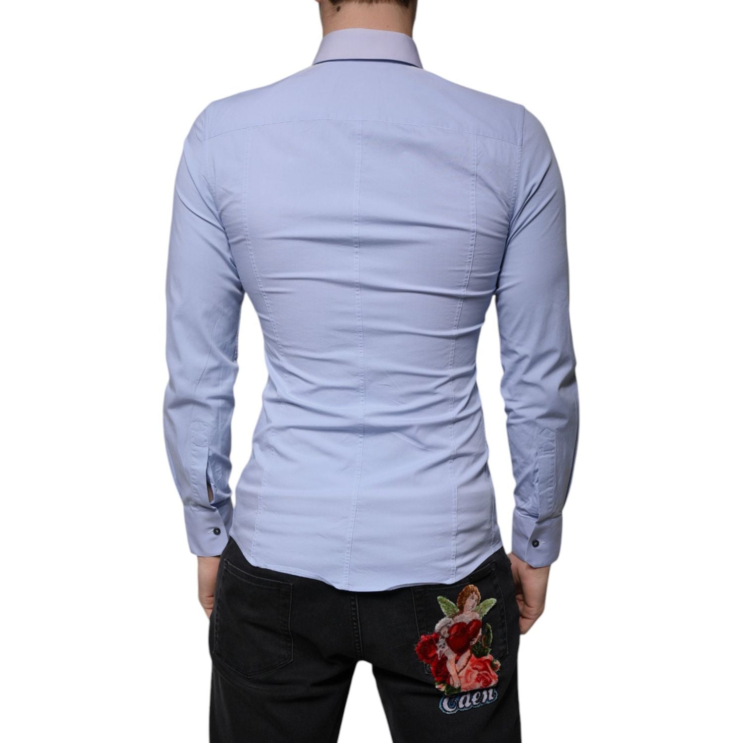 Front view with bag zipped and handles upright.