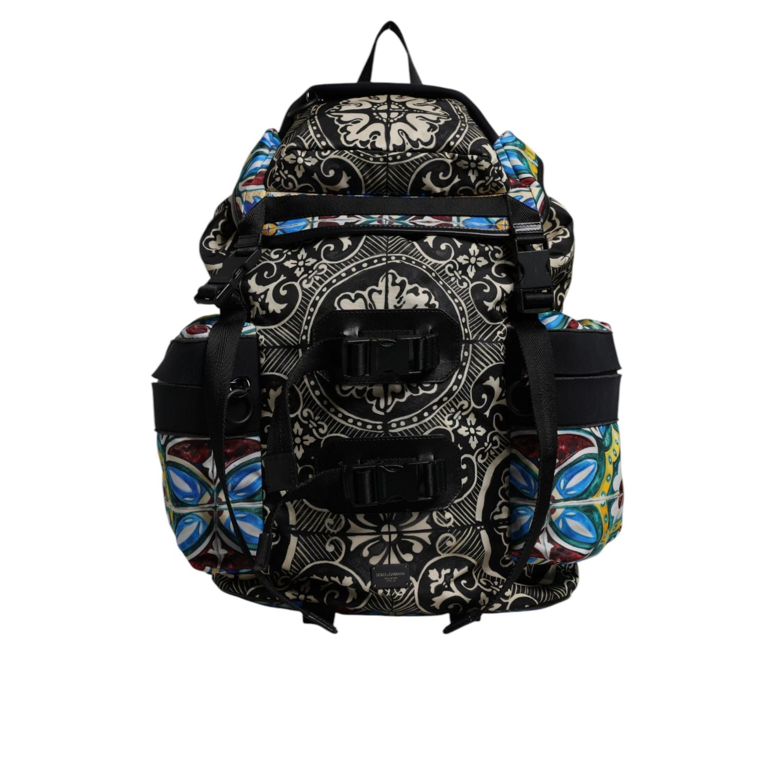 Front view with bag zipped and handles upright.