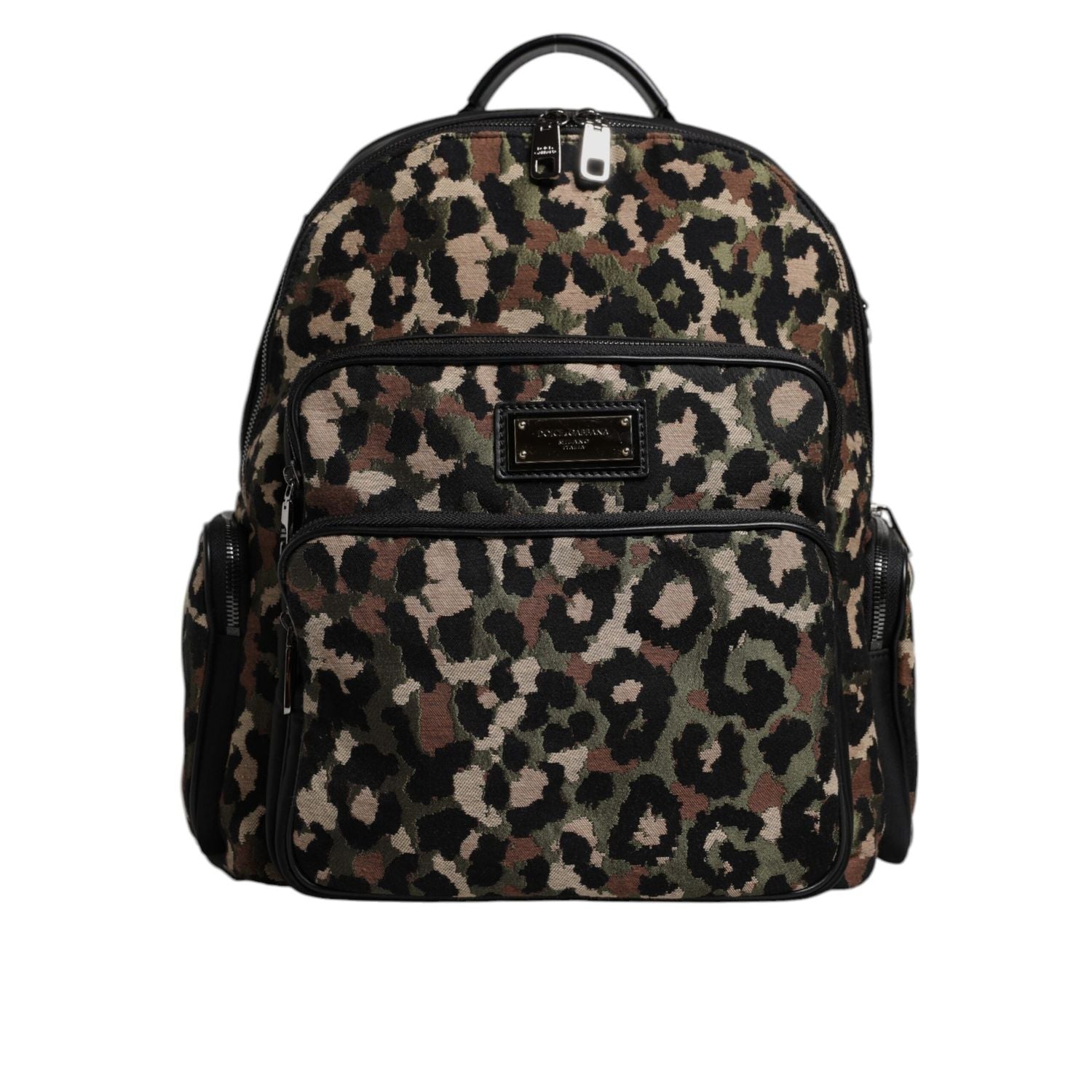Front view with bag zipped and handles upright.