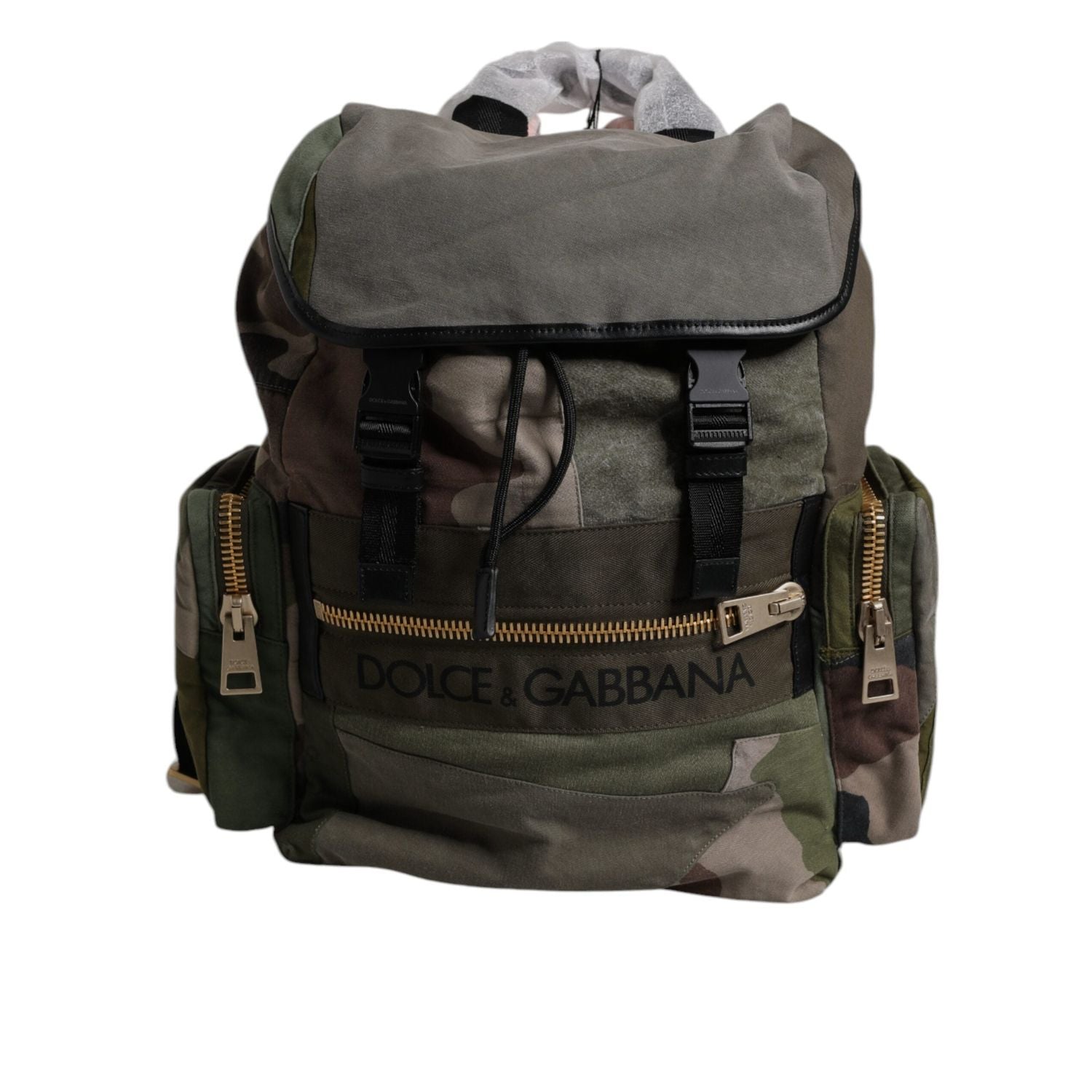 Front view with bag zipped and handles upright.