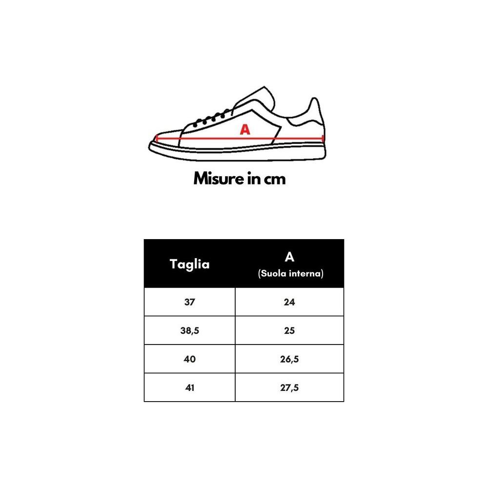 حذاء رياضي جلدي أنيق من Casadei Emerald Elegance