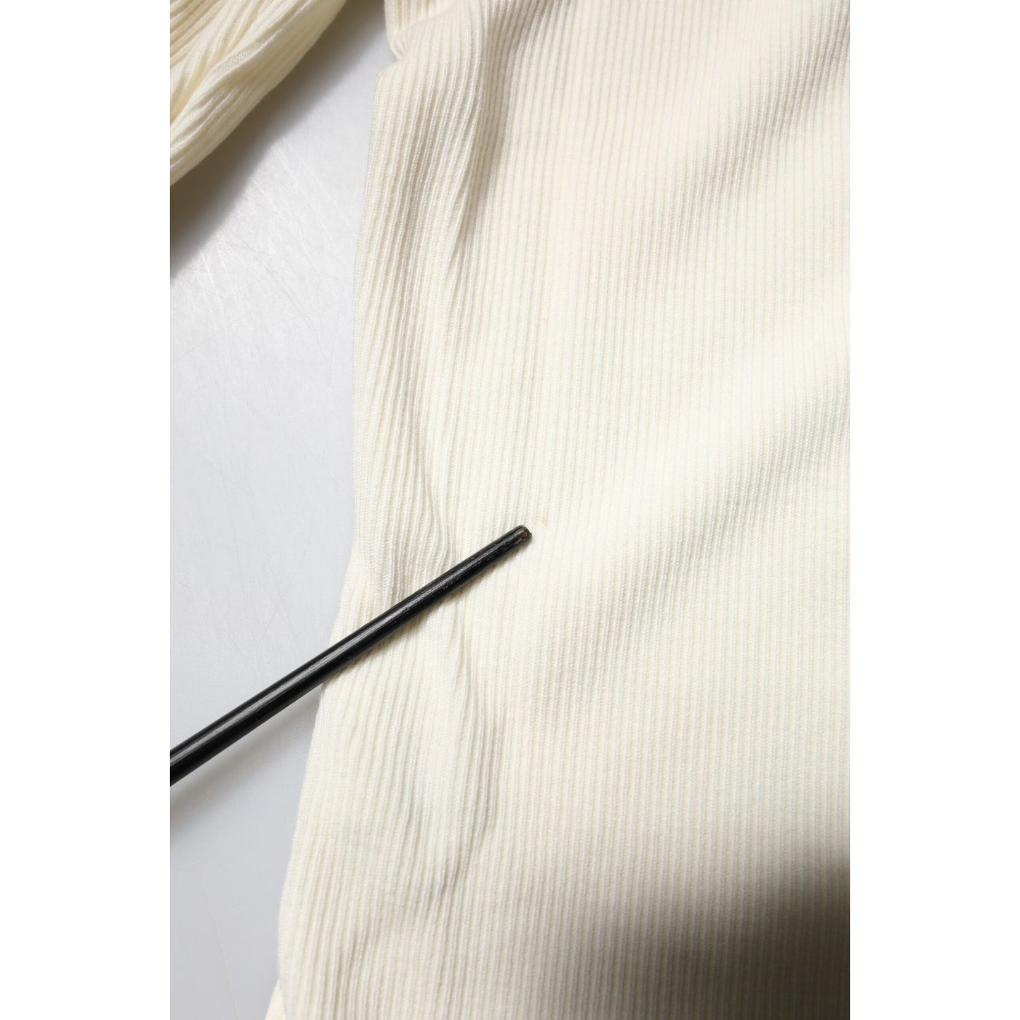 Dolce & Gabbana Cream Long Sleeves Turtleneck Slim Sweater