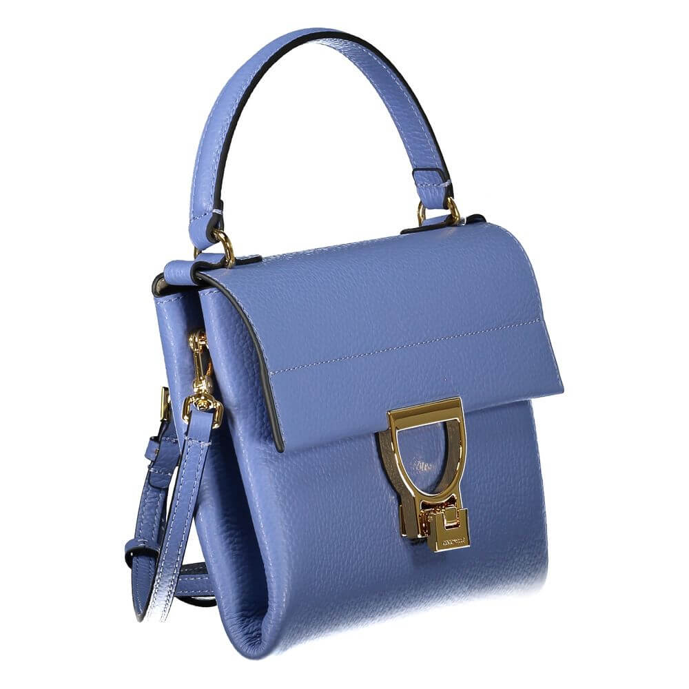 Front view with bag zipped and handles upright.
