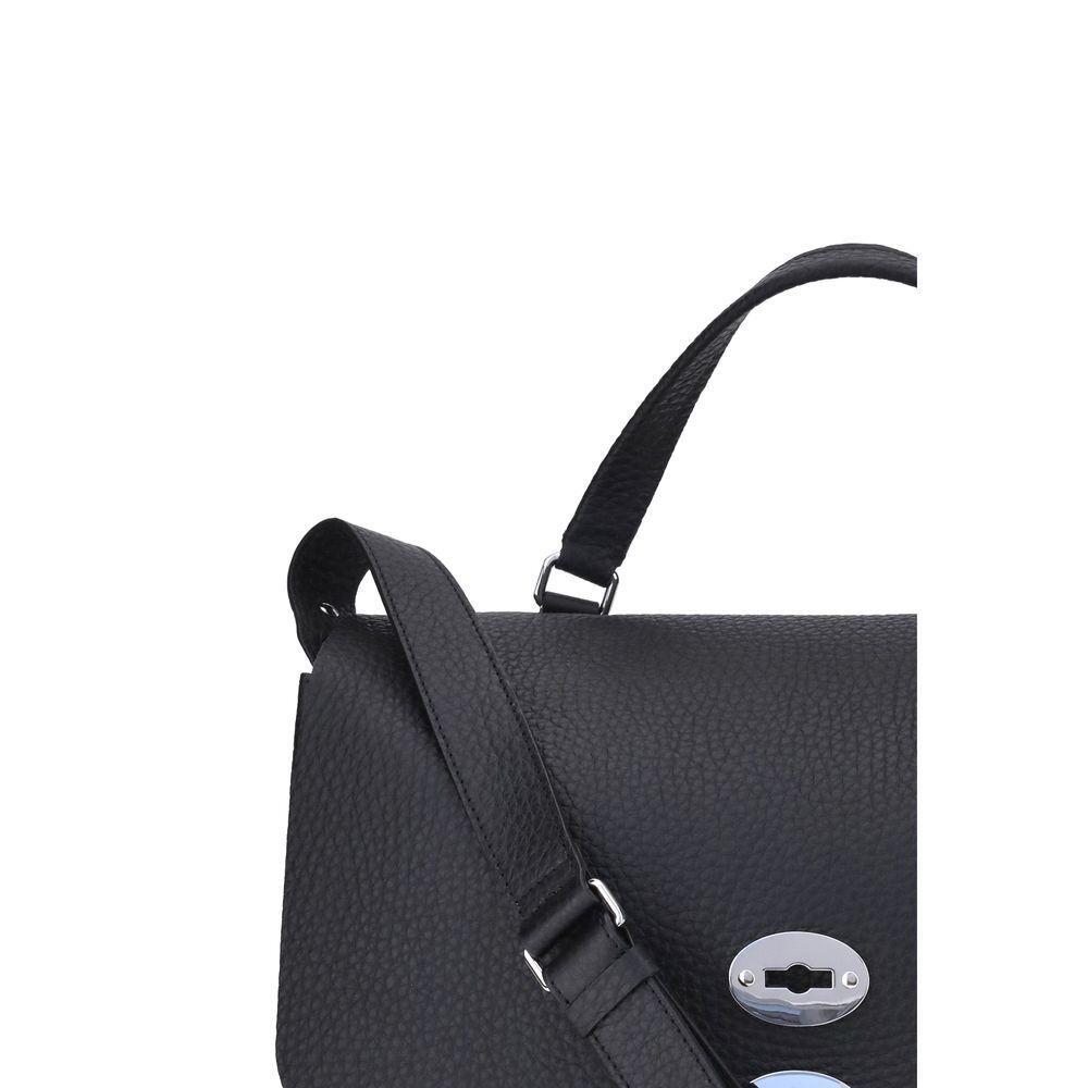 Front view with bag zipped and handles upright.