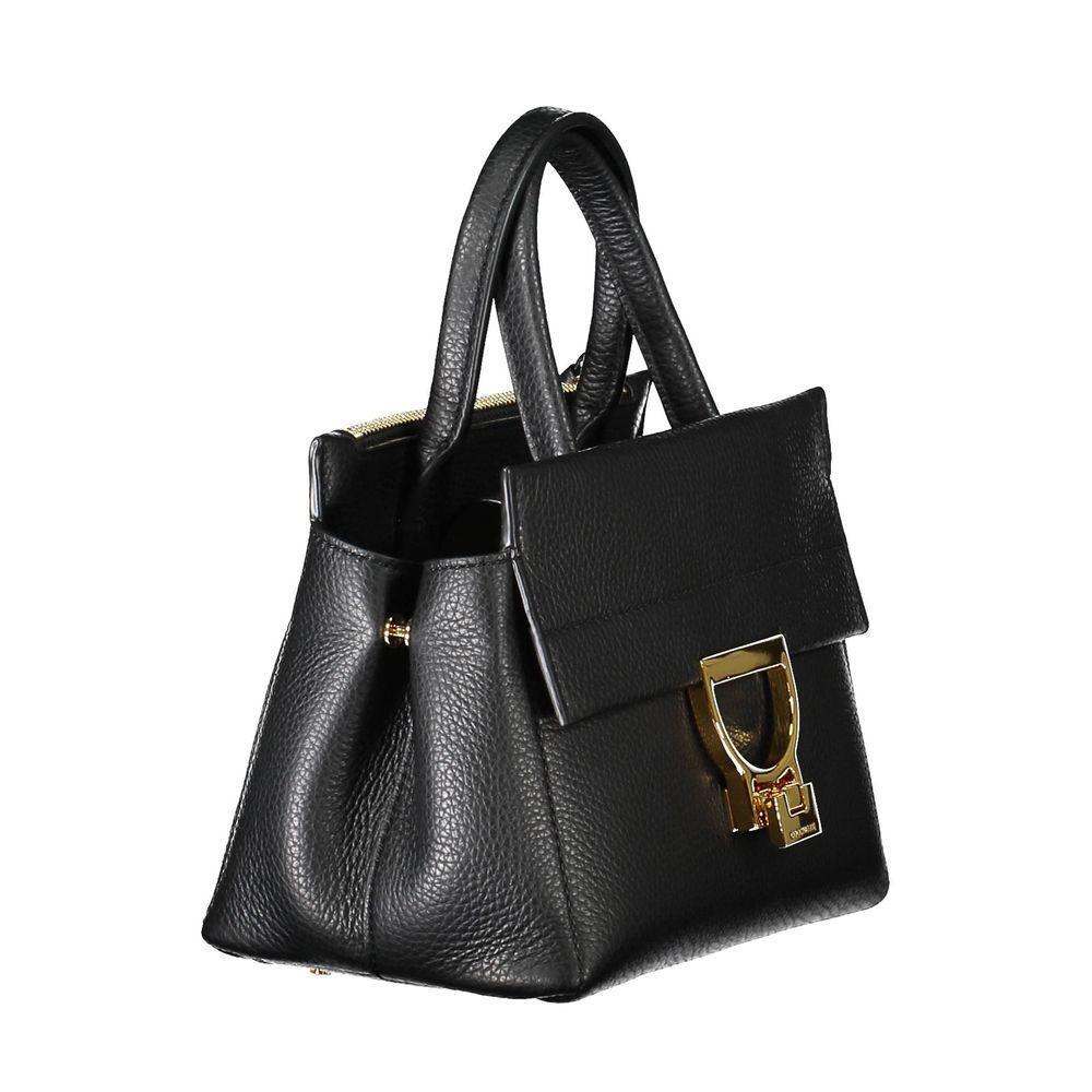 Front view with bag zipped and handles upright.