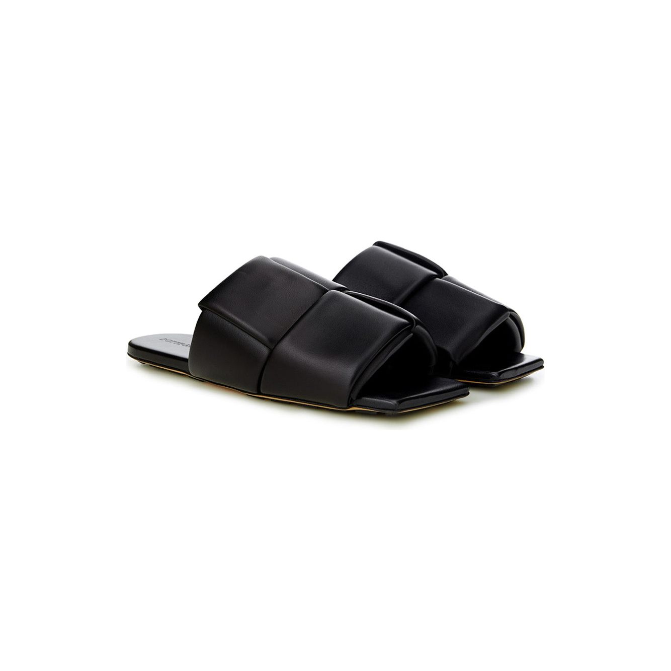 Bottega Veneta Elegant Black Leather Sandals BO-455676-EU37/US7