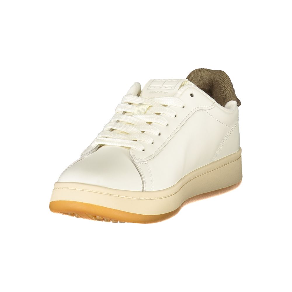 Tommy Hilfiger White Leather Women Sneaker with contrasting brown accents offering style and comfort, featuring the iconic logo.