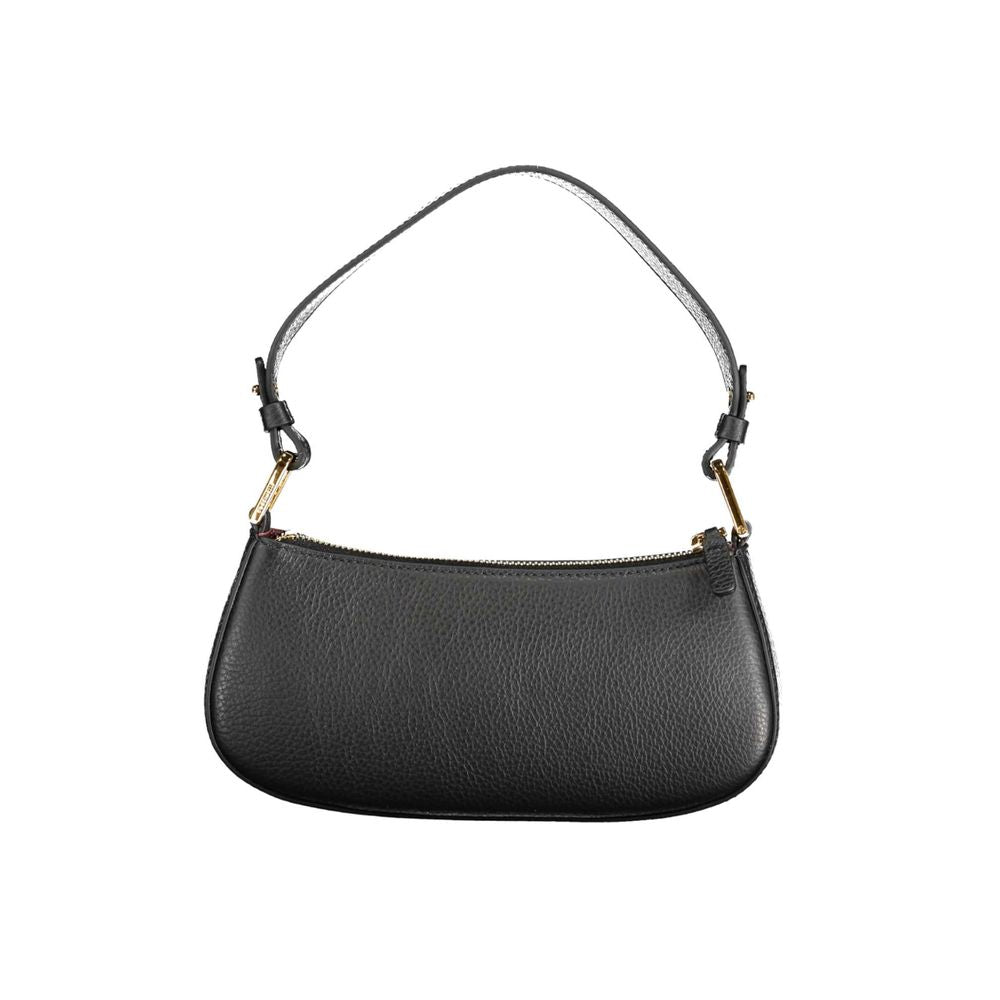 Front view with bag zipped and handles upright.
