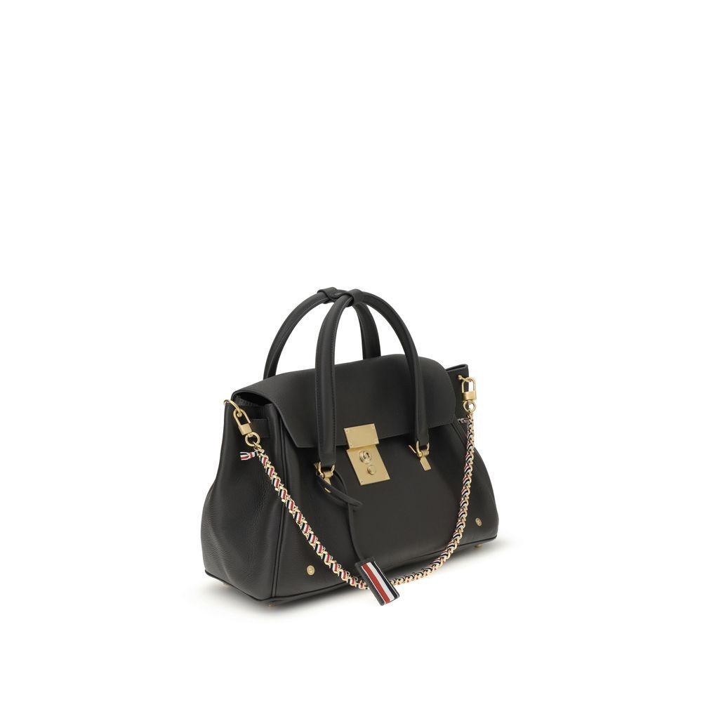 Front view with bag zipped and handles upright.