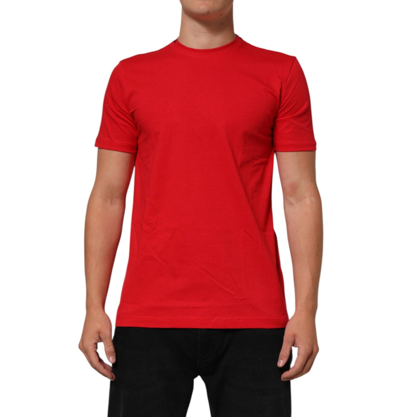 Dolce & Gabbana Red Goodluck 2023 Cotton Crew Neck T-shirt featuring short sleeves and bold graphic print.