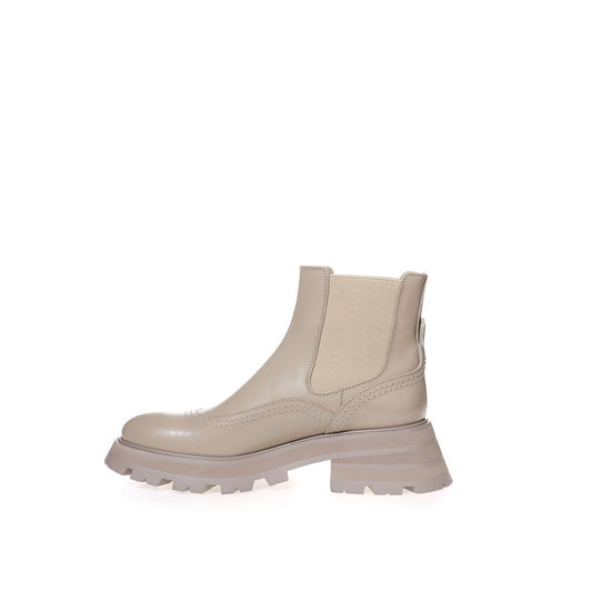 Alexander McQueen Alexander McQueen Chic Gray Leather Boots for Elegant Steps AL-18966220011147-EU37.5/US7.5 1728,67397976224,Alexander McQueen,Boots - Women - Shoes,EU37.5/US7,Gray,New with tags,Shoes,Women,Women - Shoes