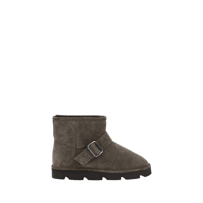 Brunello Cucinelli Brown Calf Leather Bos Taurus Ankle Boots with rounded toe and adjustable buckle detail for stylish winter wear.