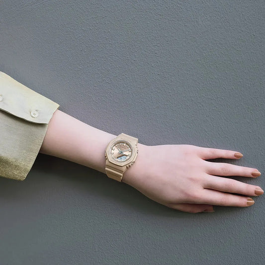 CASIO G-SHOCK Mod. OAK SILKY TEXTURE SERIE - SAND GMA-P2100ST-9AER