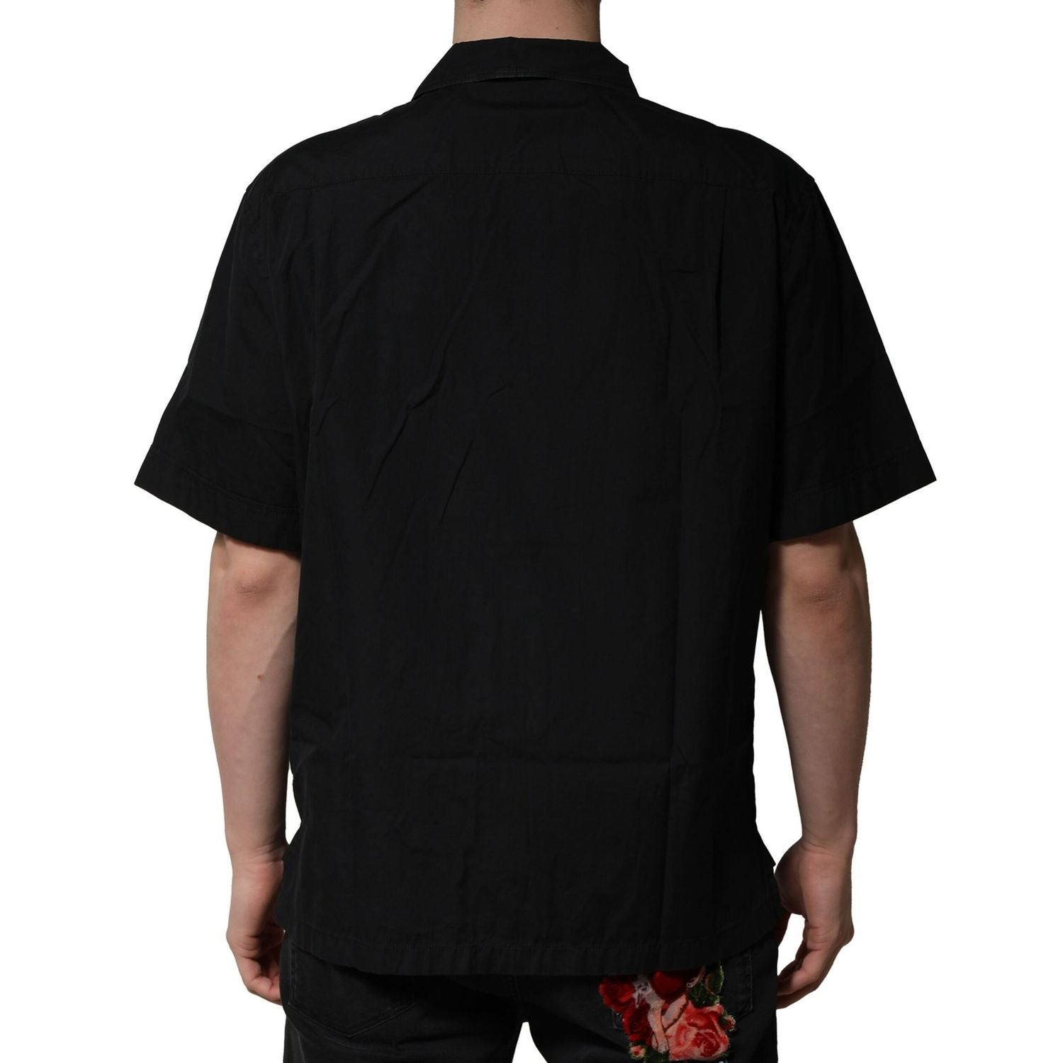 Front view with bag zipped and handles upright.