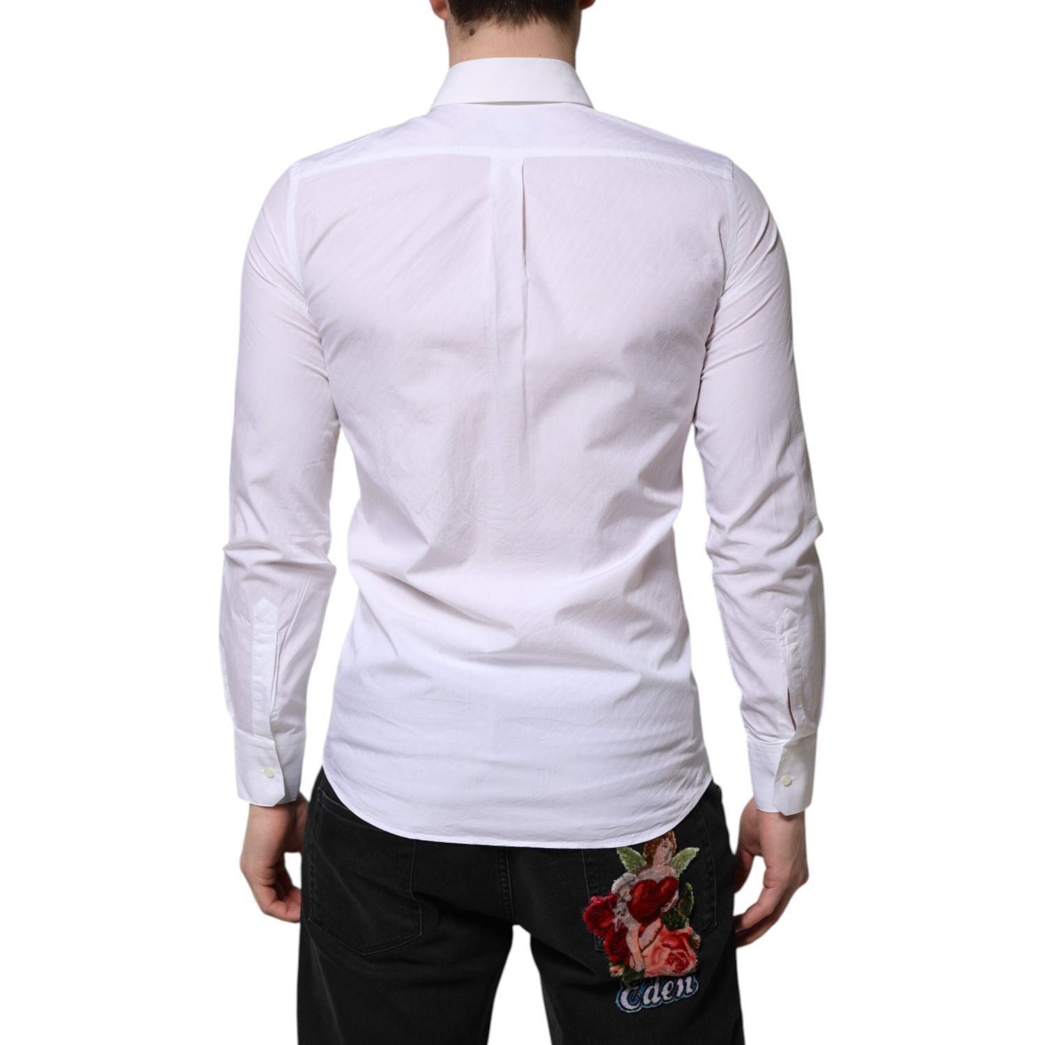 Front view with bag zipped and handles upright.