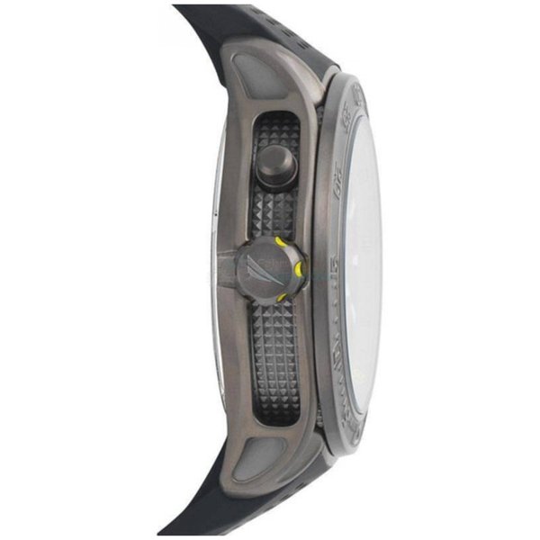 Side view of NAUTICA Mod. NAPBRW003 watch featuring quartz movement, mineral dial, 44mm case, 20 ATM water resistance, official packaging.