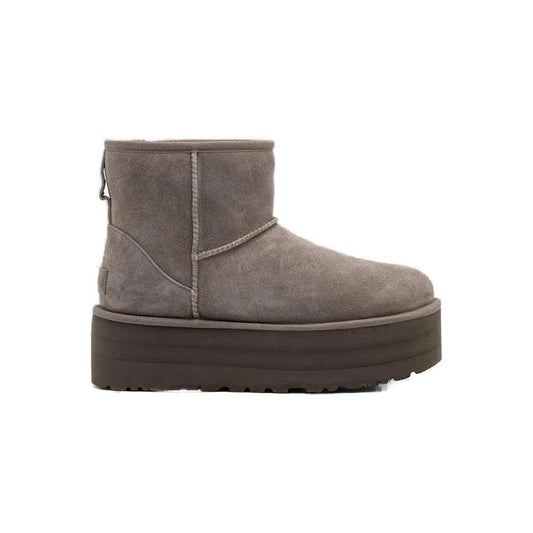 UGG UGG Gray Suede Leather Boot UG-15967500136-EU41/US11 1728,71956299936,Boots - Women - Shoes,EU41/US11,Gray,New with tags,Shoes,UGG,Women,Women - Shoes