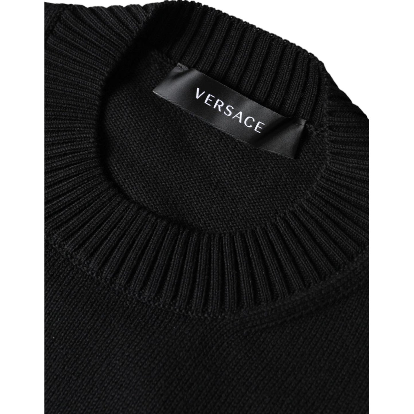 Versace Black Medusa Embroidery Crew Neck Pullover Sweater TSH86764-46